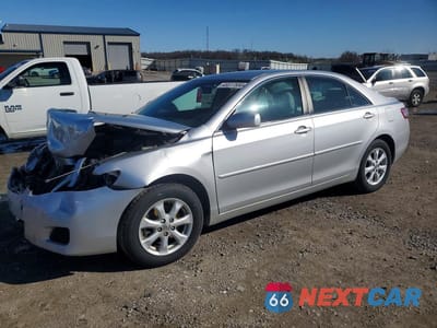 2011 TOYOTA CAMRY LE 4T4BF3EK3BR183748 - główne zdjęcie licytacji z USA - miniatura