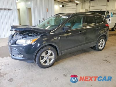 2015 FORD ESCAPE SE 1FMCU9G96FUC67148 - główne zdjęcie licytacji z USA - miniatura
