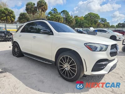 Czwarte zdjęcie samochodu z boku: 2023 MERCEDES-BENZ GLE 350 4MATIC VIN:4JGFB4KB5PA880221 - miniatura