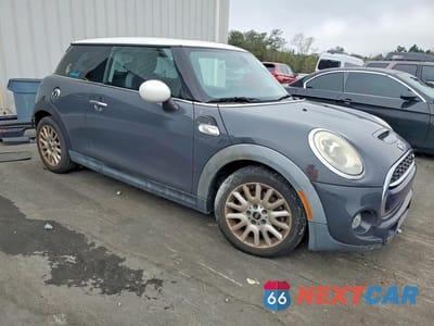 Czwarte zdjęcie samochodu z boku: 2015 MINI COOPER S VIN:WMWXP7C51F2A35511 - miniatura