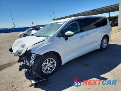 2023 CHRYSLER PACIFICA TOURING L 2C4RC1BG2PR530789 - główne zdjęcie licytacji z USA - miniatura