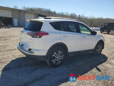 Trzecie zdjęcie samochodu z tyłu: 2018 TOYOTA RAV4 LE VIN:JTMZFREV3JJ212241 - miniatura