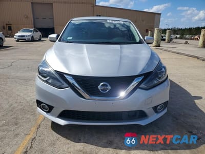 Piąte zdjęcie samochodu w środku: 2019 NISSAN SENTRA SR VIN:3N1AB7AP3KY223292 - miniatura