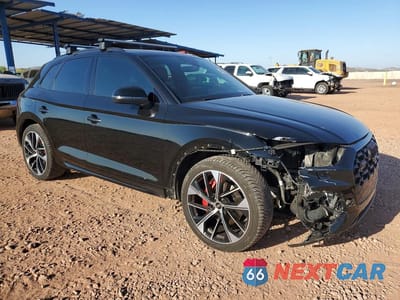 Czwarte zdjęcie samochodu z boku: 2022 AUDI SQ5 PRESTIGE VIN:WA1C4AFY0N2028844 - miniatura