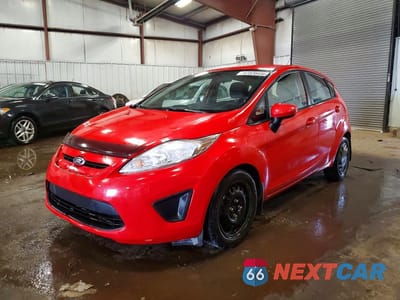 2013 FORD FIESTA SE 3FADP4EJ4DM216917 - główne zdjęcie licytacji z USA - miniatura