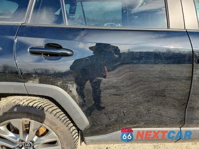 Zdjęcie 11 z 12 samochodu: 2022 TOYOTA RAV4 XLE PREMIUM VIN:2T3A1RFV6NC321067 - miniatura