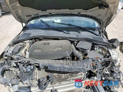 Zdjęcie 11 z 12 samochodu: 2016 VOLVO V60 T5 PLATINUM VIN:YV140MEM4G1304077 - miniatura