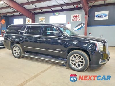 Czwarte zdjęcie samochodu z boku: 2016 GMC YUKON XL DENALI VIN:1GKS2HKJXGR334912 - miniatura