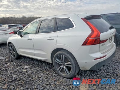 Drugie zdjęcie samochodu z przodu: 2019 VOLVO XC60 T5 VIN:LYV102RK4KB204813 - miniatura
