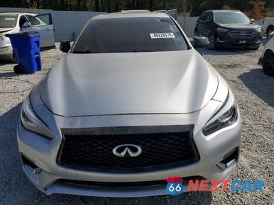 Piąte zdjęcie samochodu w środku: 2018 INFINITI Q50 3.0T LUXE VIN:JN1EV7AR2JM436617 - miniatura