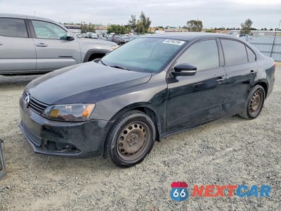 2014 VOLKSWAGEN JETTA SE 3VWD17AJ1EM367098 - główne zdjęcie licytacji z USA - miniatura