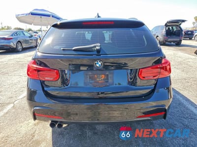Zdjęcie 6 z 12 samochodu: 2017 BMW 330 XI VIN:WBA8K3C32HA022816 - miniatura