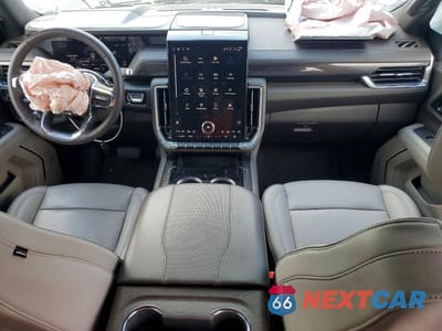 Zdjęcie 8 z 13 samochodu: 2025 GMC YUKON XL ELEVATION VIN:1GKS2GRD2SR366580 - miniatura