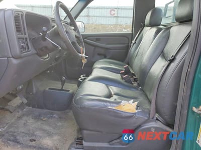 Zdjęcie 7 z 13 samochodu: 2007 GMC SIERRA K2500 HEAVY DUTY VIN:1GTHK24U87E152725 - miniatura