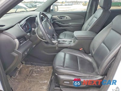 Zdjęcie 7 z 13 samochodu: 2023 CHEVROLET TRAVERSE LT VIN:1GNERHKW3PJ126540 - miniatura