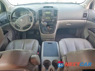 Zdjęcie 8 z 13 samochodu: 2014 KIA SEDONA EX VIN:KNDMH4C70E6568845 - miniatura