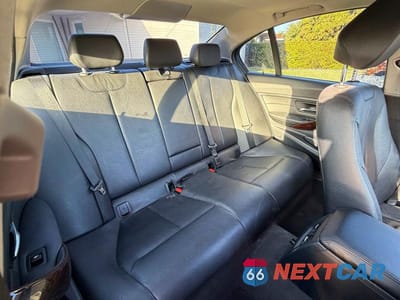 Zdjęcie 11 z 14 samochodu: 2015 BMW 328 I VIN:WBA3A5C5XFF607637 - miniatura