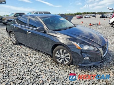 Czwarte zdjęcie samochodu z boku: 2020 NISSAN ALTIMA 2.5 S VIN:1N4BL4BV7LC220521 - miniatura