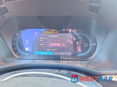 Zdjęcie 9 z 13 samochodu: 2024 VOLVO XC60 ULTIMATE VIN:YV4H60DM2R1724565 - miniatura