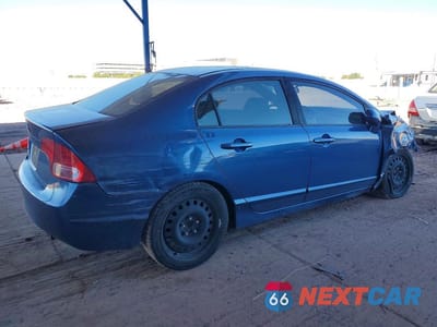 Trzecie zdjęcie samochodu z tyłu: 2007 HONDA CIVIC LX VIN:1HGFA16587L067732 - miniatura