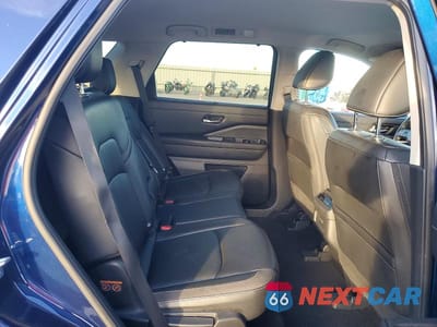 Zdjęcie 11 z 13 samochodu: 2023 NISSAN PATHFINDER SL VIN:5N1DR3CA0PC211121 - miniatura