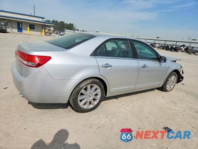 Trzecie zdjęcie samochodu z tyłu: 2012 LINCOLN MKZ VIN:3LNHL2GC0CR826546 - miniatura