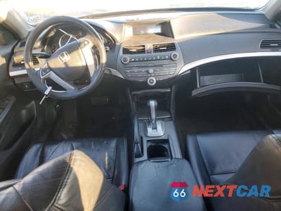 Zdjęcie 8 z 12 samochodu: 2012 HONDA ACCORD SE VIN:1HGCP2F61CA152532 - miniatura