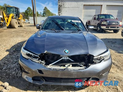 Piąte zdjęcie samochodu w środku: 2020 BMW 330XI VIN:3MW5R7J09L8B21653 - miniatura