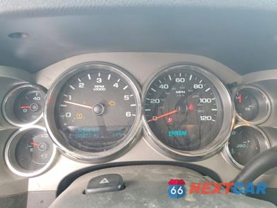 Zdjęcie 9 z 11 samochodu: 2010 CHEVROLET SILVERADO K1500 LT VIN:1GCSKSE3XAZ145075 - miniatura