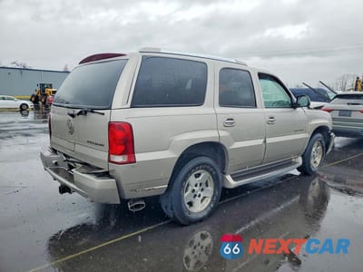 Trzecie zdjęcie samochodu z tyłu: 2004 CADILLAC ESCALADE LUXURY VIN:1GYEK63N14R104633 - miniatura