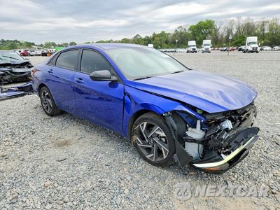 Czwarte zdjęcie samochodu z boku: 2025 HYUNDAI ELANTRA SEL SPORT VIN:KMHLM4DG2SU010696 - miniatura