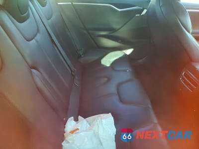 Zdjęcie 10 z 13 samochodu: 2017 TESLA MODEL S 70D VIN:5YJSA1E20HF208740 - miniatura