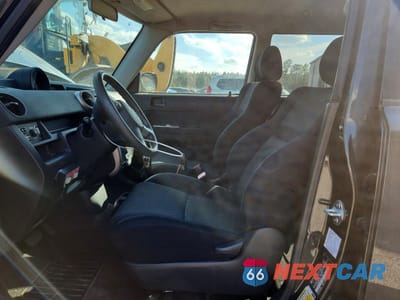 Zdjęcie 7 z 13 samochodu: 2006 SCION XB BASE VIN:JTLKT324364058983 - miniatura