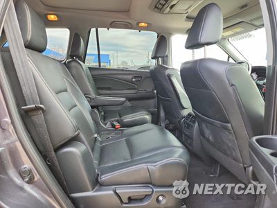 Zdjęcie 11 z 14 samochodu: 2017 HONDA PILOT ELITE VIN:5FNYF6H04HB073765 - miniatura