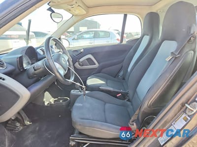 Zdjęcie 7 z 12 samochodu: 2014 SMART FORTWO PURE VIN:WMEEJ3BA2EK757330 - miniatura