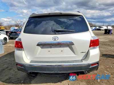 Zdjęcie 6 z 12 samochodu: 2013 TOYOTA HIGHLANDER LIMITED VIN:5TDDK3EHXDS218770 - miniatura