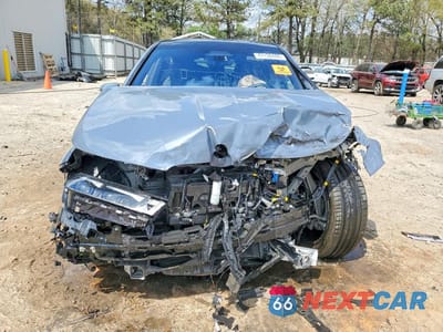 Piąte zdjęcie samochodu w środku: 2023 BMW IX M60 VIN:WB533CF08PCM92388 - miniatura