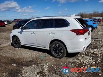 Drugie zdjęcie samochodu z przodu: 2018 MITSUBISHI OUTLANDER SE VIN:JA4J24A53JZ070776 - miniatura