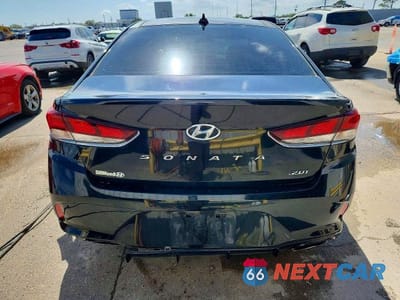 Zdjęcie 6 z 11 samochodu: 2019 HYUNDAI SONATA LIMITED 2.0T VIN:5NPE34AB6KH820366 - miniatura