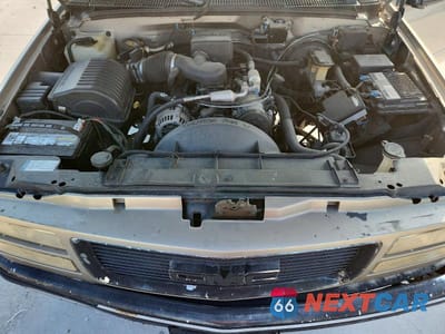 Zdjęcie 11 z 12 samochodu: 1998 GMC SIERRA C1500 VIN:1GTEC14M8WZ536036 - miniatura