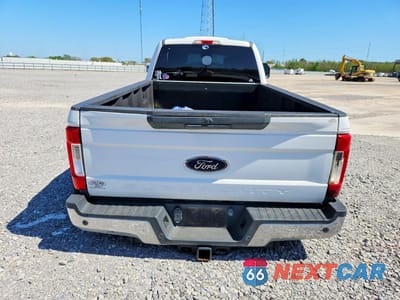 Zdjęcie 6 z 13 samochodu: 2019 FORD F350 XLT DRW 6.7L V8 TDSL EXT CAB VIN:1FT8X3CT2KEC44616 - miniatura