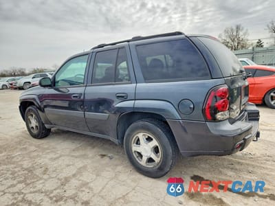 Drugie zdjęcie samochodu z przodu: 2005 CHEVROLET TRAILBLAZER LS VIN:1GNDT13S552300664 - miniatura