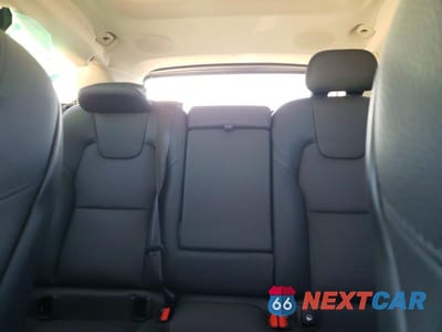 Zdjęcie 10 z 12 samochodu: 2023 VOLVO XC60 PLUS VIN:YV4L12DNXP1376217 - miniatura