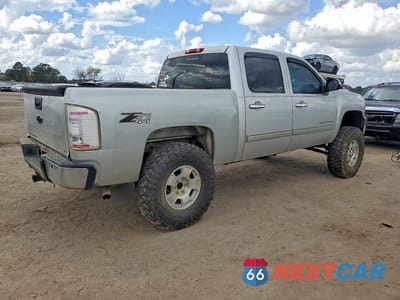 Trzecie zdjęcie samochodu z tyłu: 2013 CHEV SILVERADO K1500 LT VIN:3GCPKSE72DG175684 - miniatura