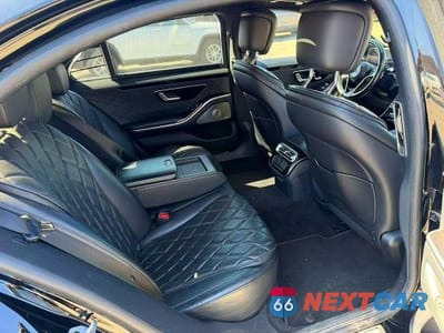 Zdjęcie 8 z 10 samochodu: 2022 MERCEDES-BENZ S 580 4MATIC VIN:W1K6G7GB7NA111450 - miniatura