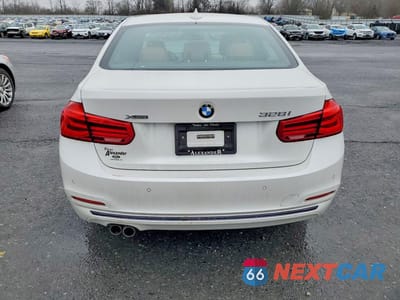 Zdjęcie 6 z 11 samochodu: 2016 BMW 328 XI SULEV VIN:WBA8E3G52GNU01700 - miniatura