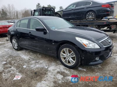 Czwarte zdjęcie samochodu z boku: 2015 INFINITI Q40 BASE VIN:JN1CV6AR8FM650312 - miniatura