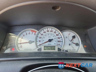 Zdjęcie 9 z 11 samochodu: 2005 TOYOTA COROLLA VIN:1NXBR32E45Z417464 - miniatura