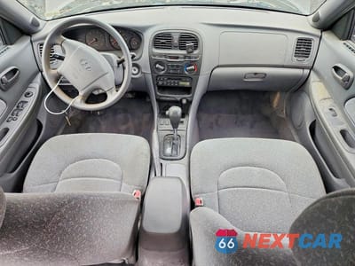 Zdjęcie 8 z 11 samochodu: 2000 HYUNDAI SONATA GL VIN:KMHWF25S6YA286680 - miniatura