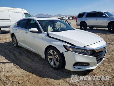 Czwarte zdjęcie samochodu z boku: 2018 HONDA ACCORD EX VIN:1HGCV1F44JA126423 - miniatura